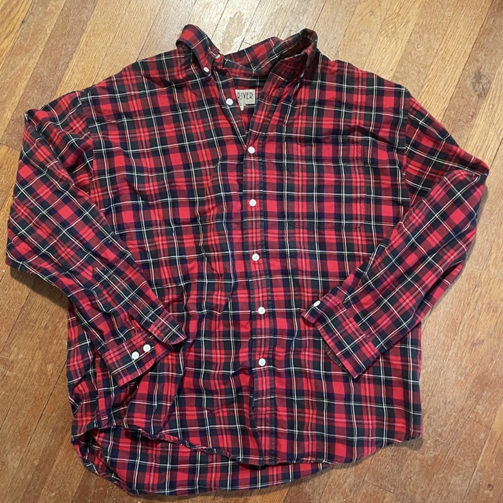 Sun River - Red and Black Flannel - Long sleeve - Men's L